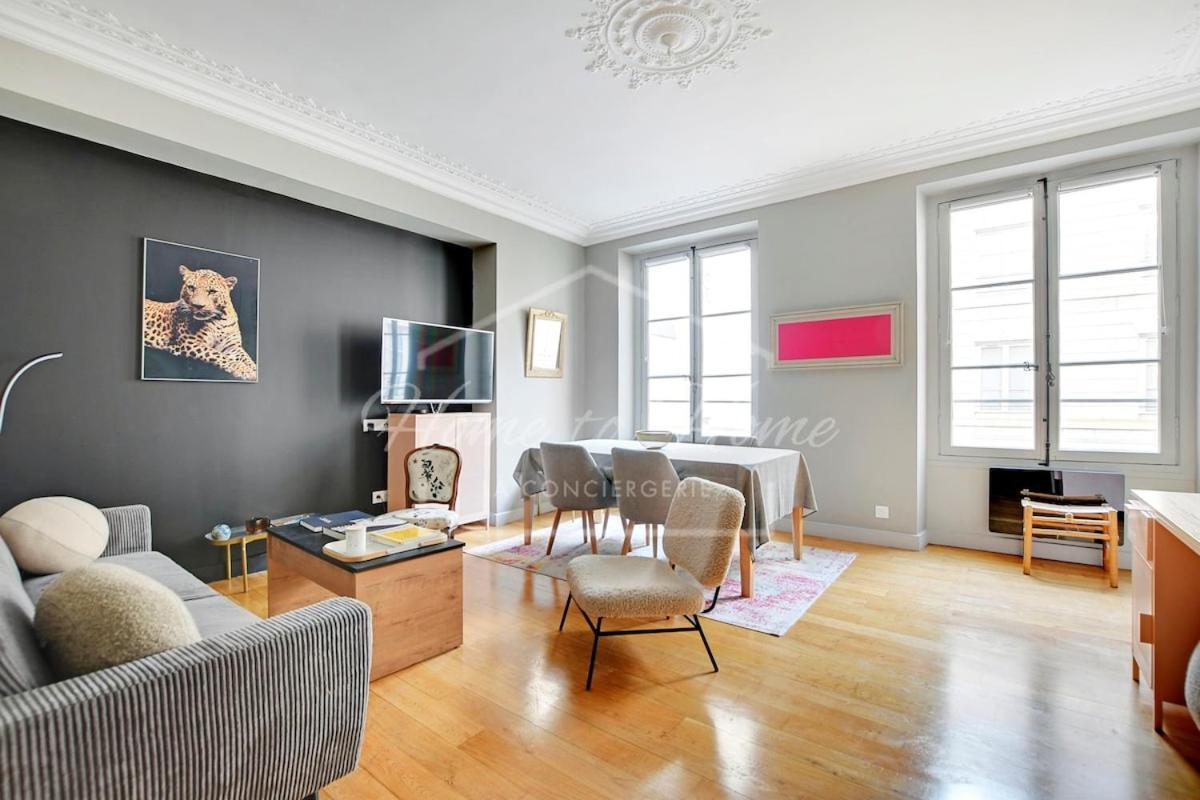 Appartamento Rivoli Street - Tuileries Garden - Luxury Comfort Parigi